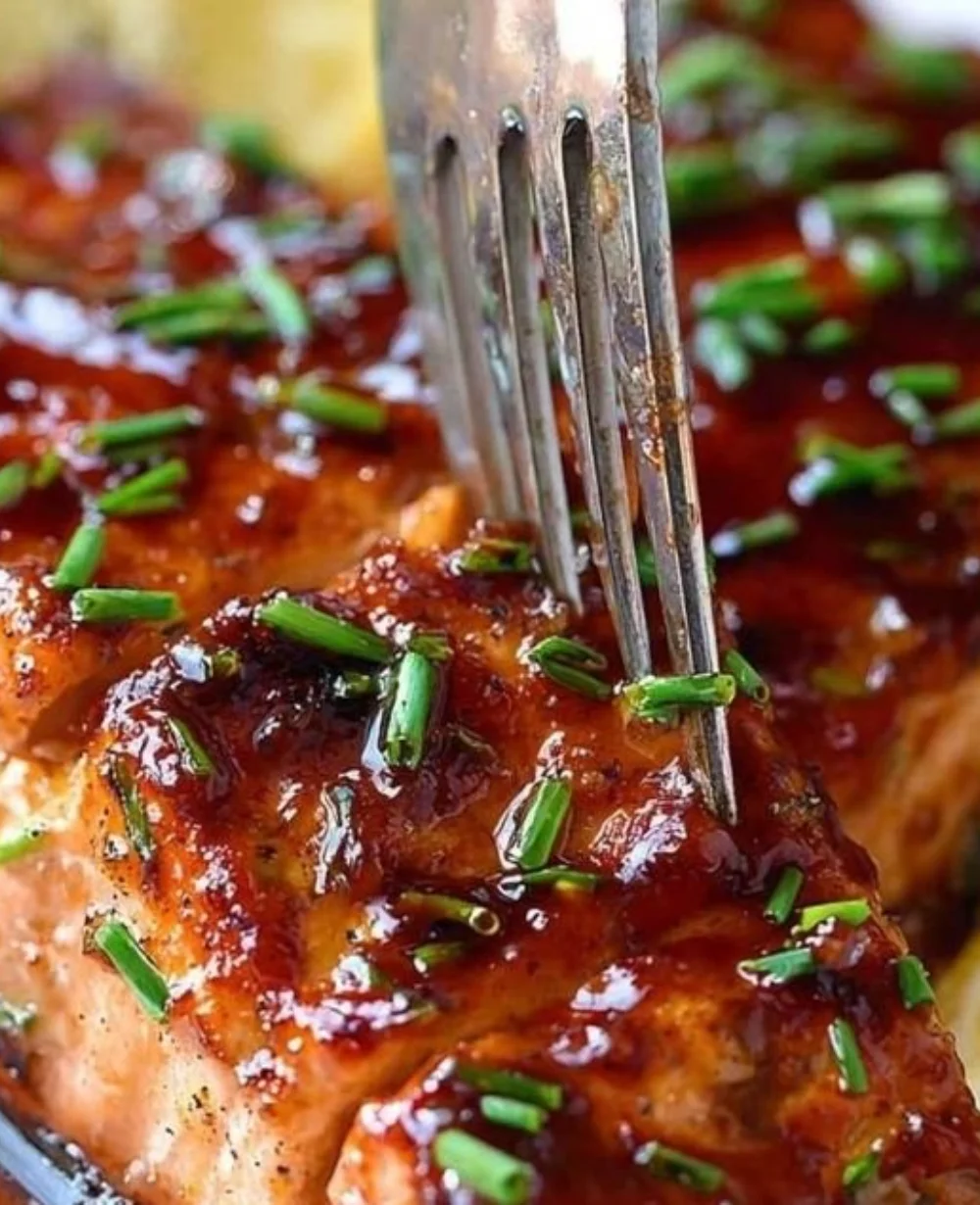 Delicious Honey Bourbon Salmon glazed with sweet honey and bourbon sauce